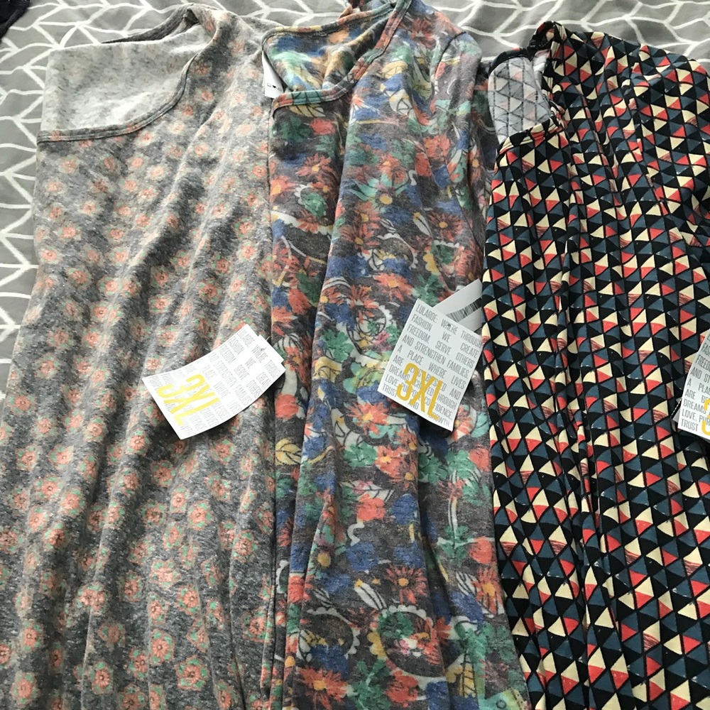 NEW LULAROE CLASSIC T’S sizes 3XL-XXS